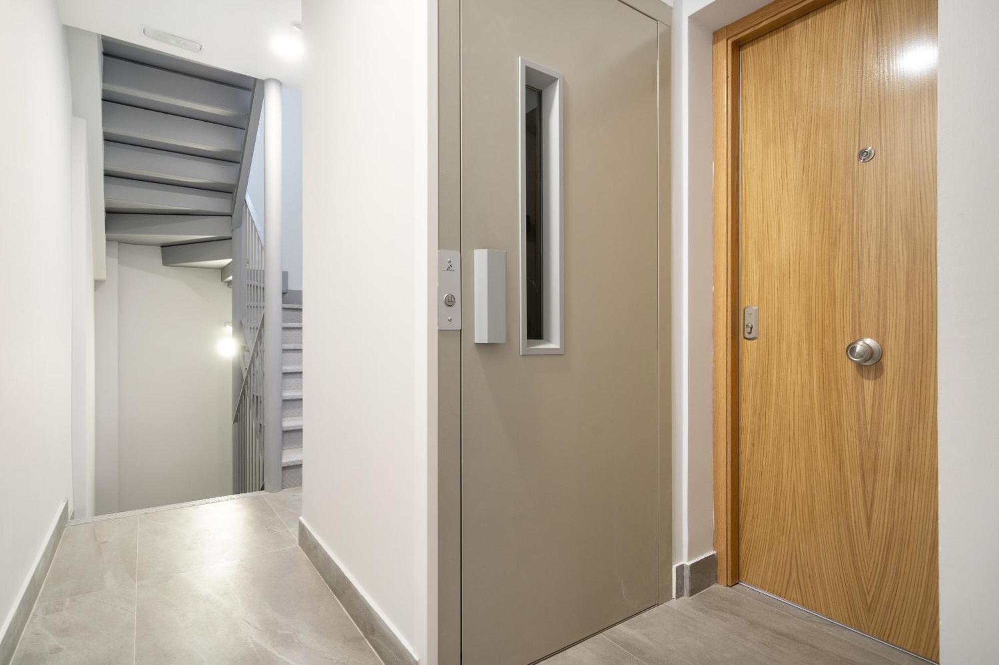 Madriver Apartamentos Reformados Con Parking Gratuito Extérieur photo