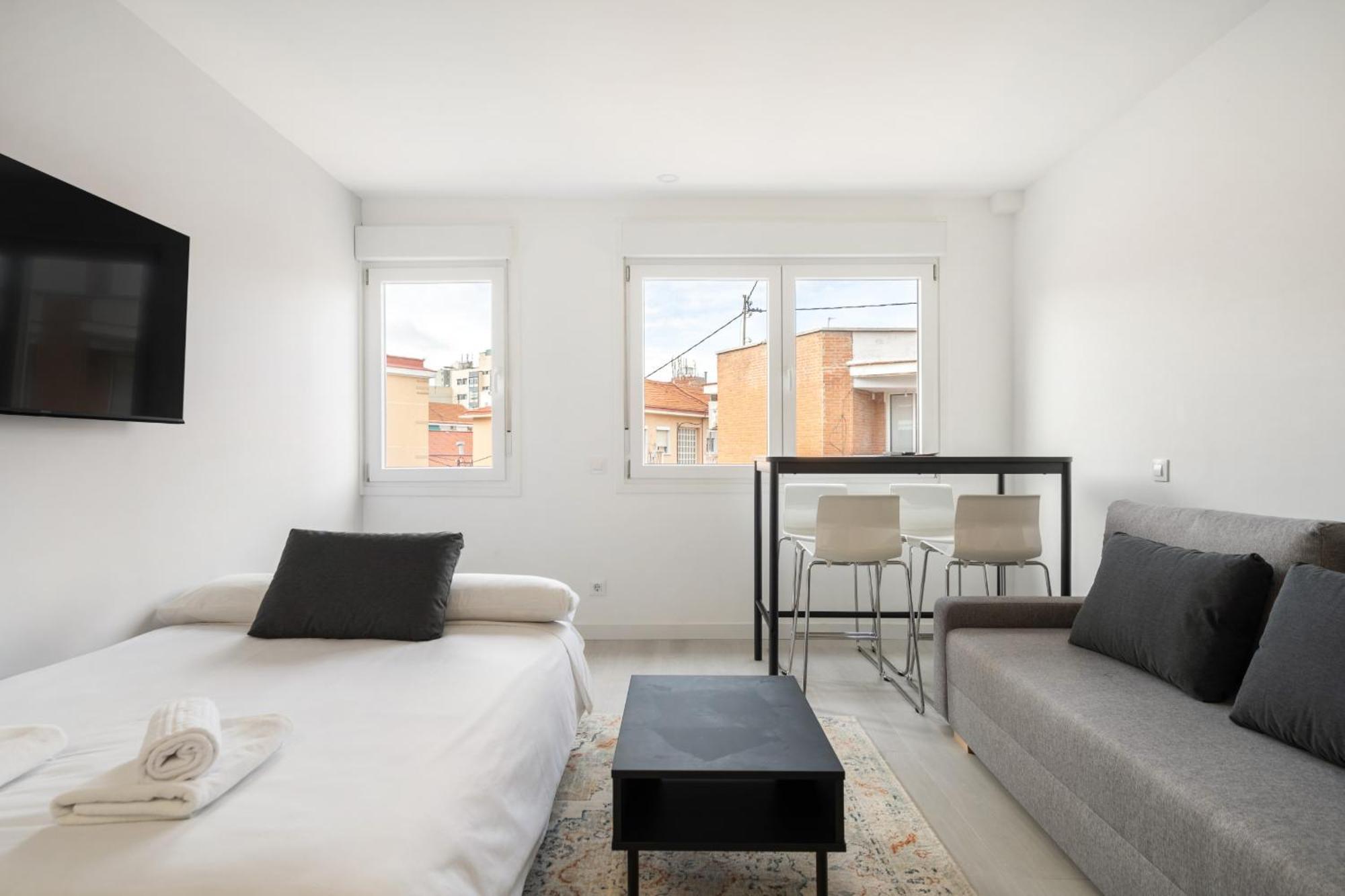 Madriver Apartamentos Reformados Con Parking Gratuito Extérieur photo