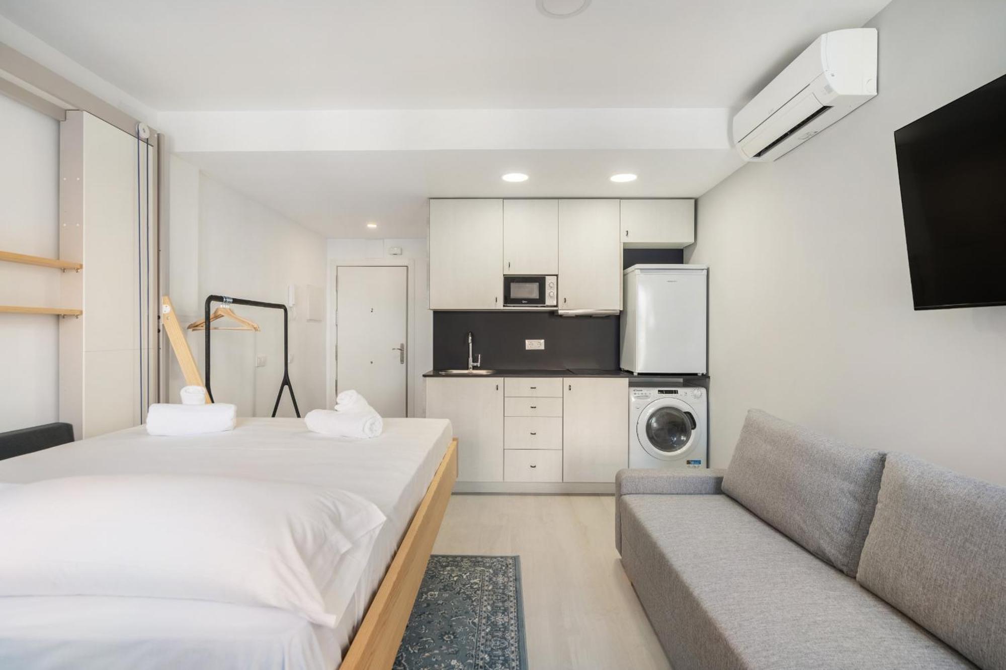 Madriver Apartamentos Reformados Con Parking Gratuito Extérieur photo